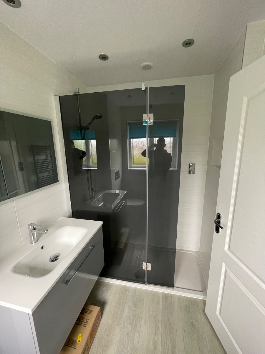 Bathroom Fitter: Image 2